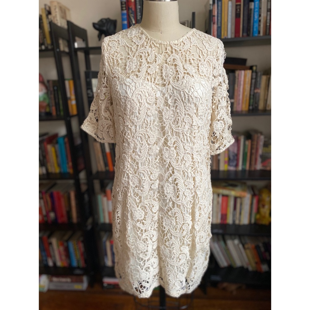 UO Trompe L’oeil sexy lace mini dress